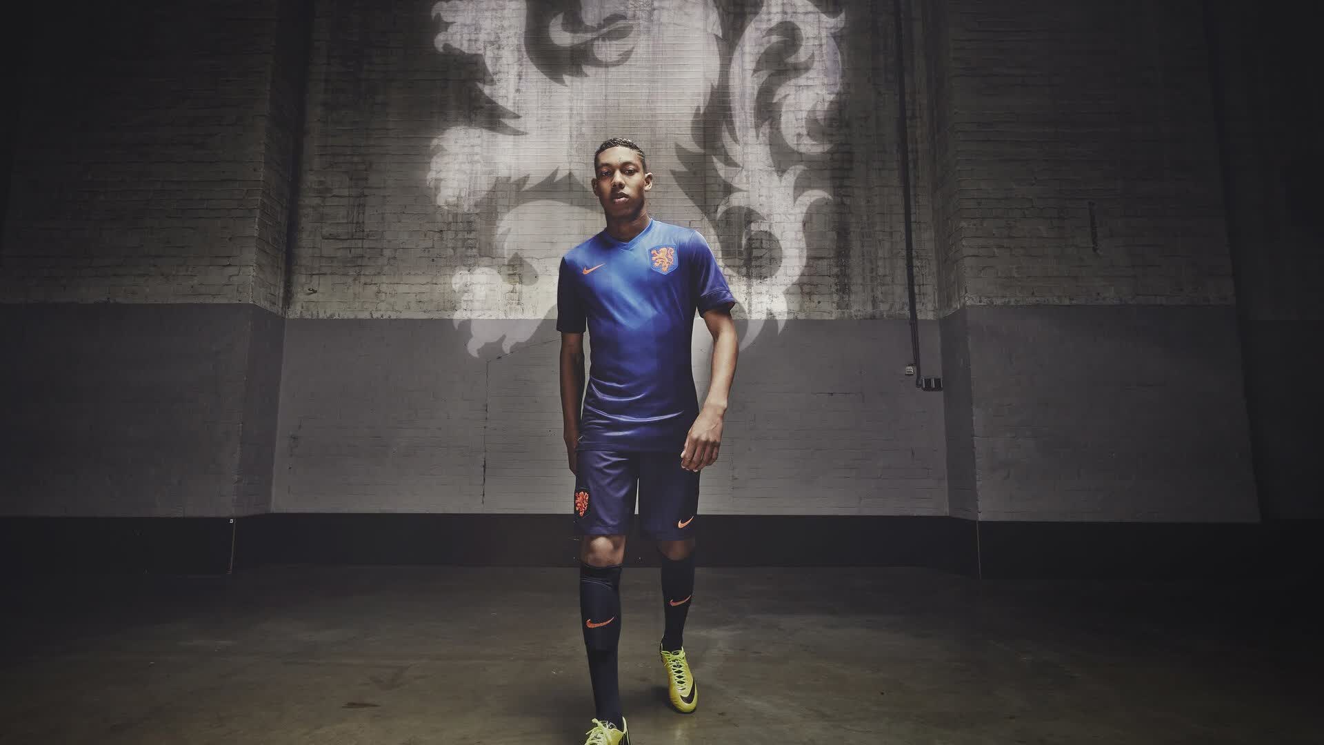 世界杯2026-阿方索·戴维斯，世界足坛最被低估的王者，克罗地亚的新核心为何碾压荷兰？